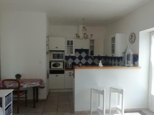 Apartamento Studio En Rez De Jardin Narbonne