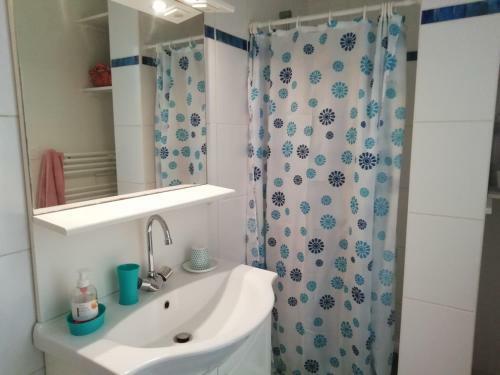 Apartamento Studio En Rez De Jardin Narbonne