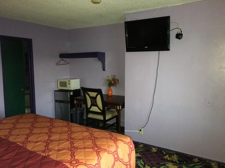 Walden Motel