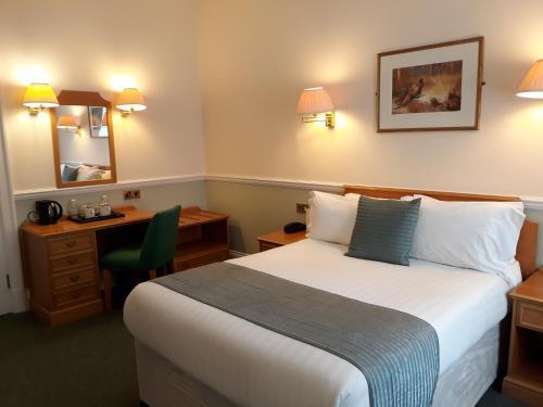 Lynford Hall Hotel