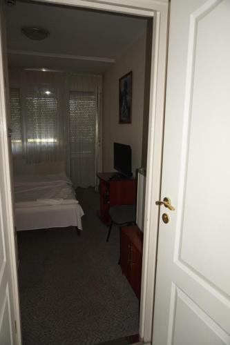 Hostal Hotel Ajka