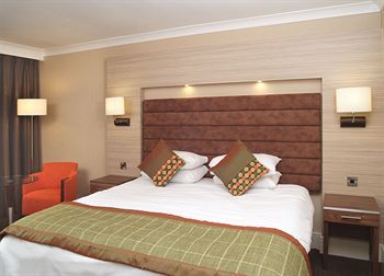 The Cheltenham Chase Hotel - Qhotels