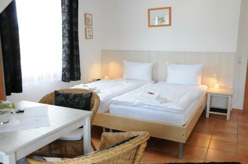 Hostal Pension Bella Vista
