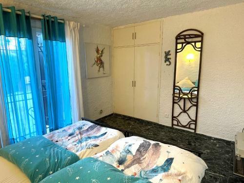 Majestic Villa In Lecci With Garden