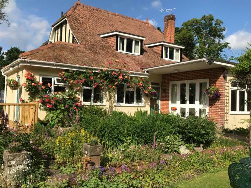 Hostal Kingswood Cottage