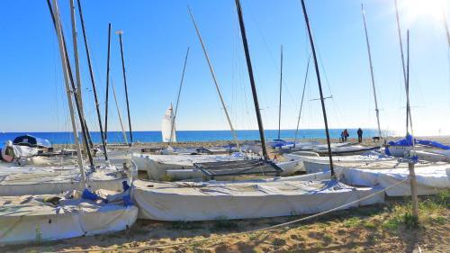 Apartamento Claire Seaview & Beach-apartment