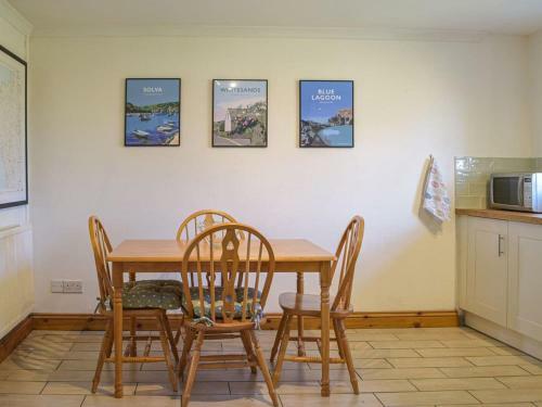 Corner House
