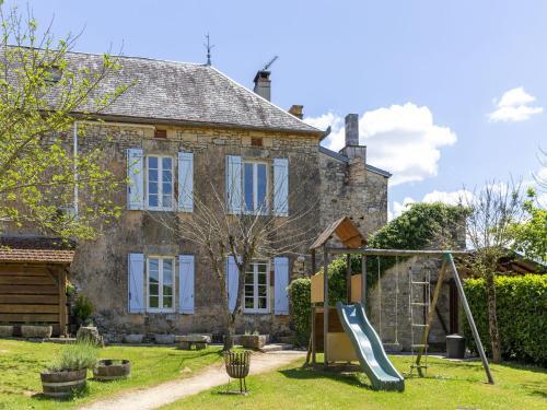 Fantastic Holiday Home In D�gagnac With Jacuzzi