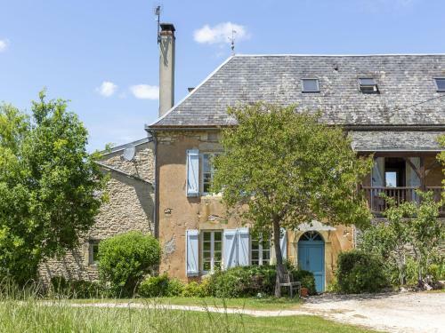 Fantastic Holiday Home In D�gagnac With Jacuzzi