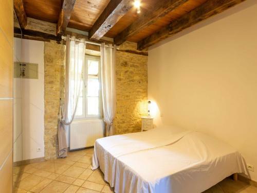 Fantastic Holiday Home In D�gagnac With Jacuzzi