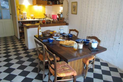Bed & Breakfast Chambres D'h�tes Laurent Besset