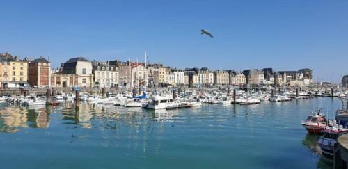 Apartamento Appartement � 2min De La Plage
