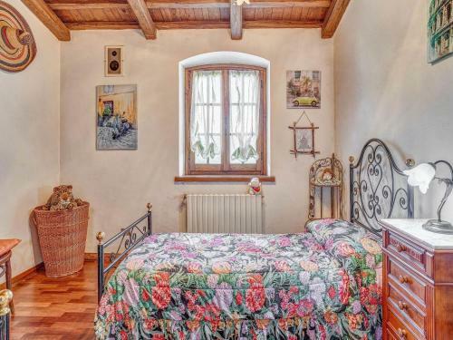 Elegant Holiday Home In Castel Viscardo With Terrace And Bbq