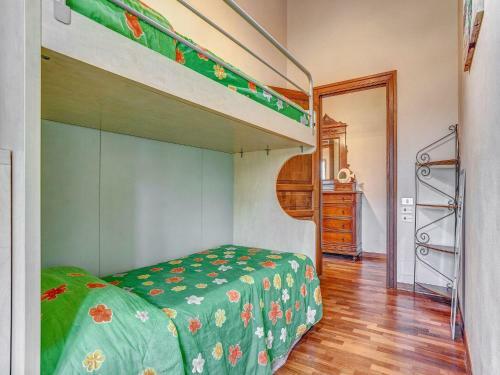 Elegant Holiday Home In Castel Viscardo With Terrace And Bbq