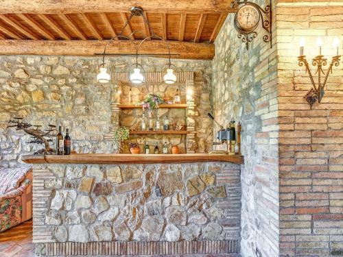 Elegant Holiday Home In Castel Viscardo With Terrace And Bbq