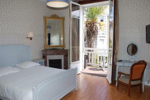 Hotel H�tel Alta�r