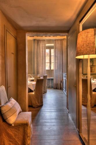 Villa Sassolini Luxury Boutique Hotel