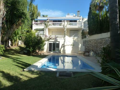 Villa Maxine