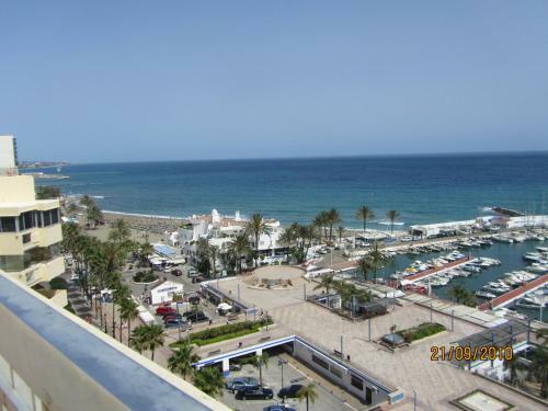 Marbella 2000 Elegant Apartment