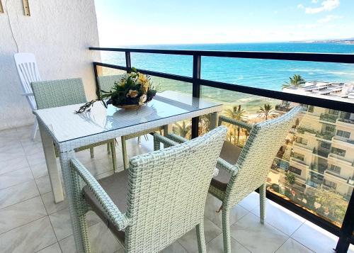 Apartamento Skol 701. One Bedroom Duplex With Exceptional Sea Views.