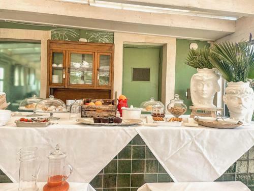 Zahir Country House Hotel