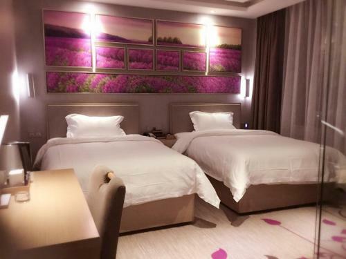 Lavande Hotel Longnan Changjiang River Avenue