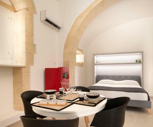 Eloro - Luxury Suite & Apartment