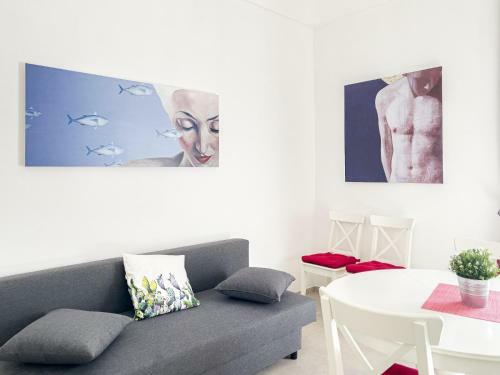 Eloro - Luxury Suite & Apartment