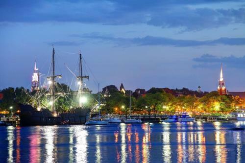 Riverbend Landing
