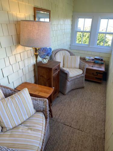 Posada Cliff Lodge