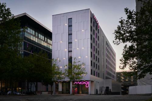 Hotel Moxy Milton Keynes