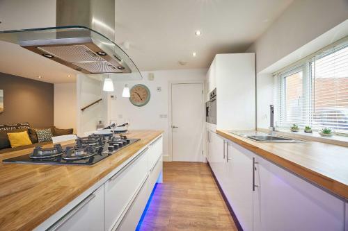Host & Stay - The Carriage House