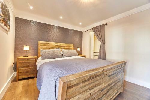 Host & Stay - The Carriage House
