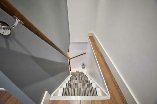 Host & Stay - The Carriage House