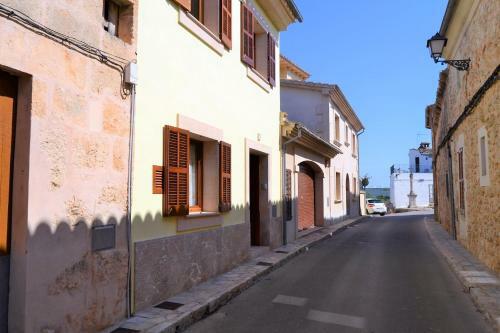 Casa Cas Padr�, Muro 130