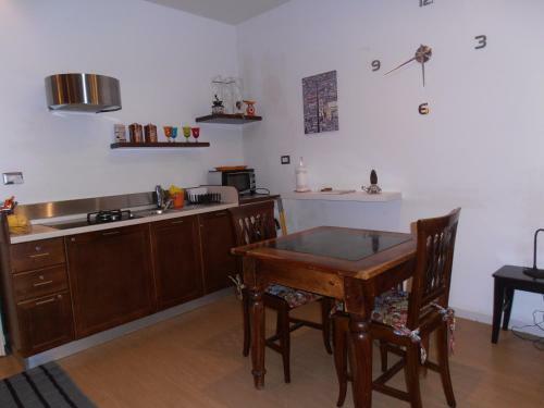 La Residenza Napoli Chiaia Short Let Apartments