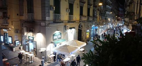 La Residenza Napoli Chiaia Short Let Apartments