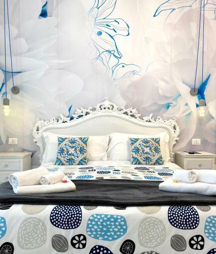 Hostal Palazzo Chiatamone