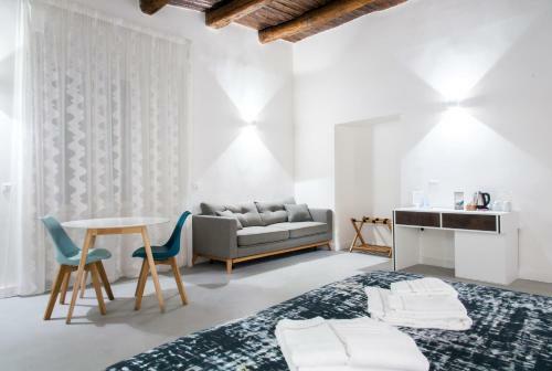 Hostal Dada Suite
