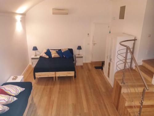 Hostal Munaciello Rooms