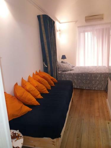 Hostal Munaciello Rooms