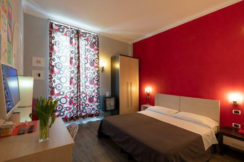 H Rooms Boutique Hotel