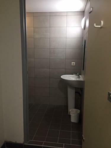 Albergue Auberge De Jeunesse Hi Grenoble