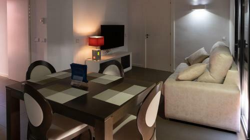 Apartaments Y Habitacions Entre Volcans