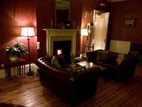 Hotel Otterburn Castle