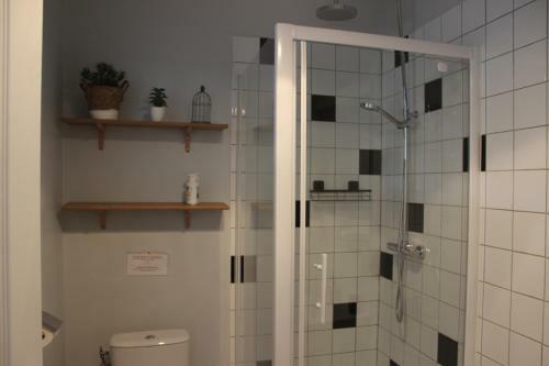 Bed & Breakfast Maison D'h�tes La Poterne