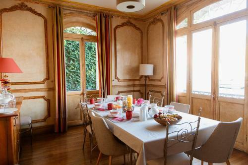 Bed & Breakfast Maison D'h�tes La Poterne