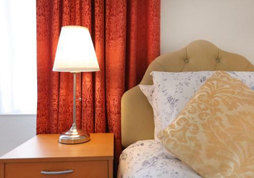 Forth Street Apartment