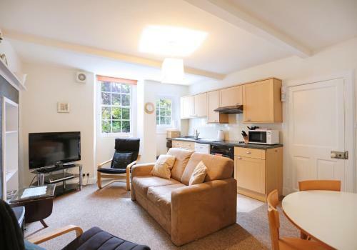 Forth Street Apartment