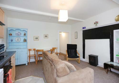 Forth Street Apartment